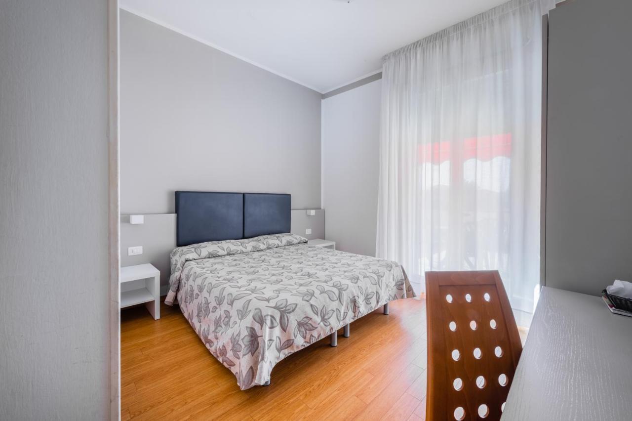 Hotel Del Corso Bibione Buitenkant foto